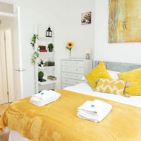 King'S Central Cambridge Apartment Bagian luar foto