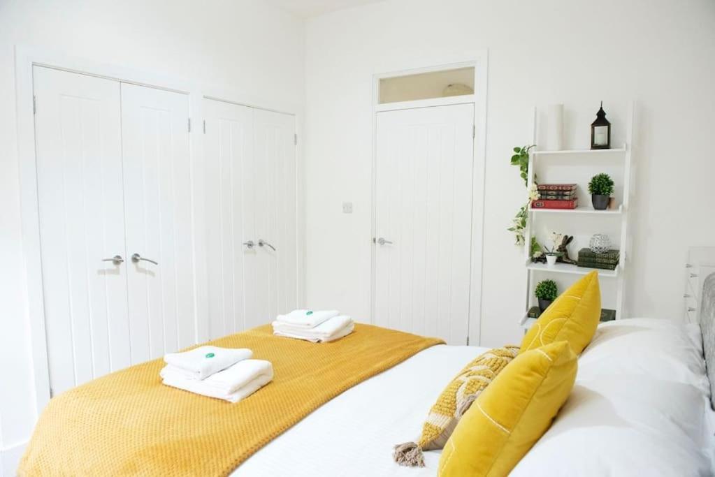 King'S Central Cambridge Apartment Bagian luar foto