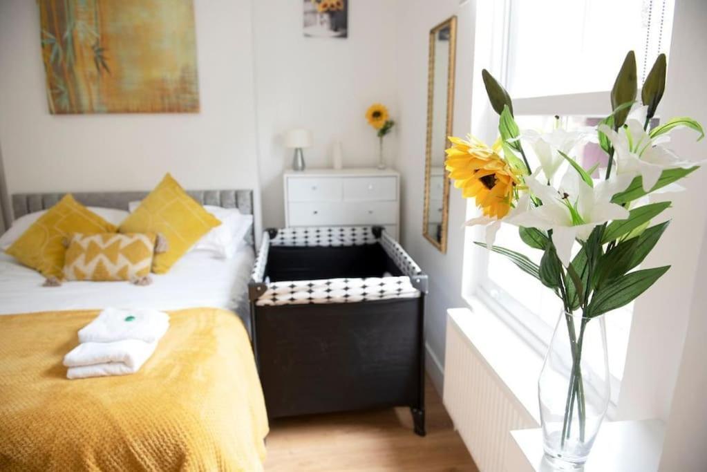 King'S Central Cambridge Apartment Bagian luar foto